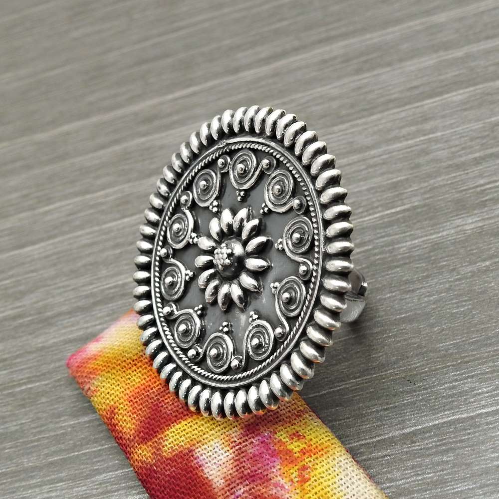 925 Sterling Silver HANDMADE Jewelry Antique Look Artisan Ring Size 9 R24